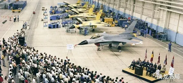 70年代退役的F16第四代战斗机将如何战胜俄罗斯几十年来更新的第四代半战斗机和全新的第五代战机?