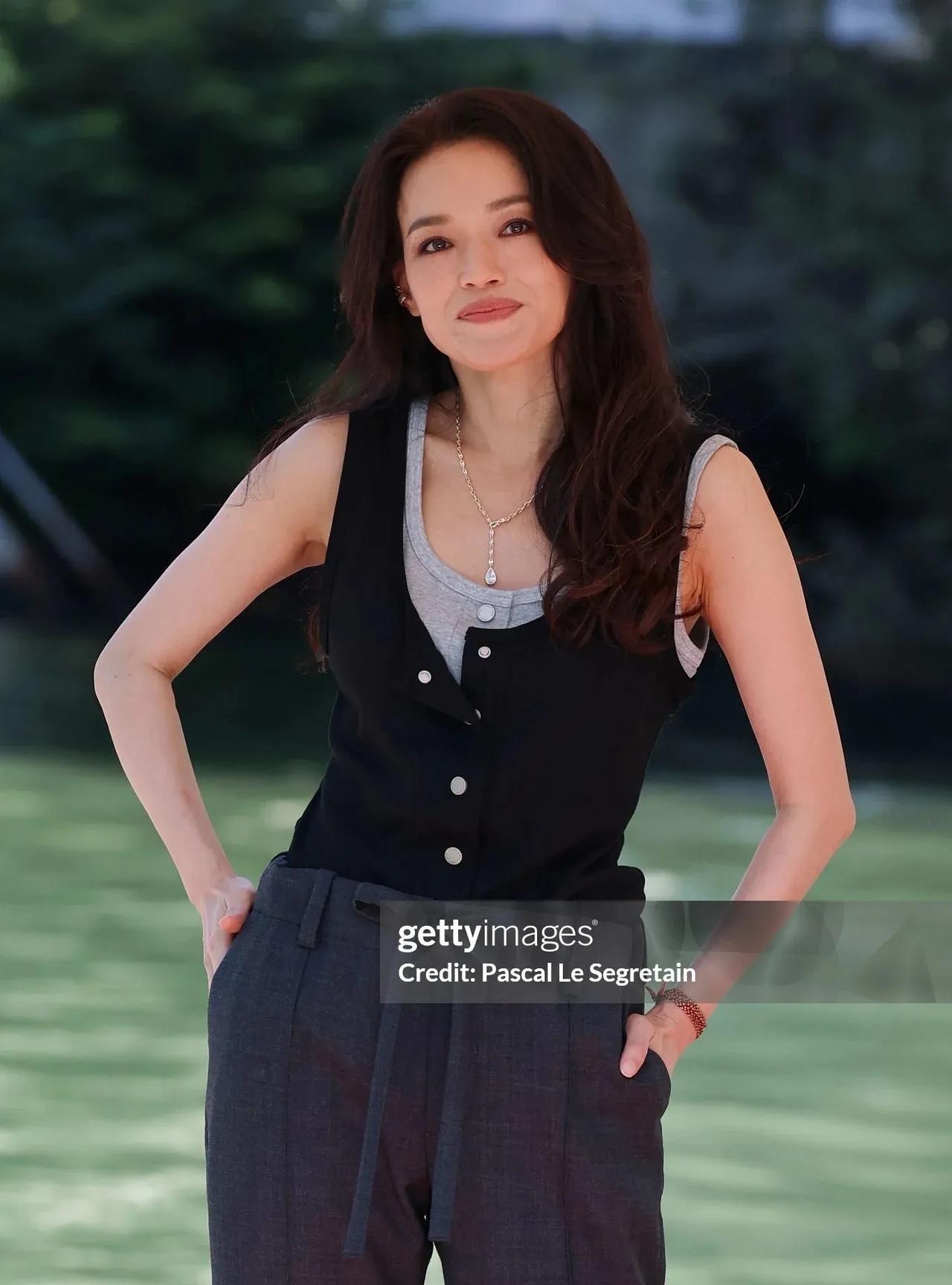 舒淇才是真正的冻龄女神吧？快五十了，生图还这么美？#舒淇美学#