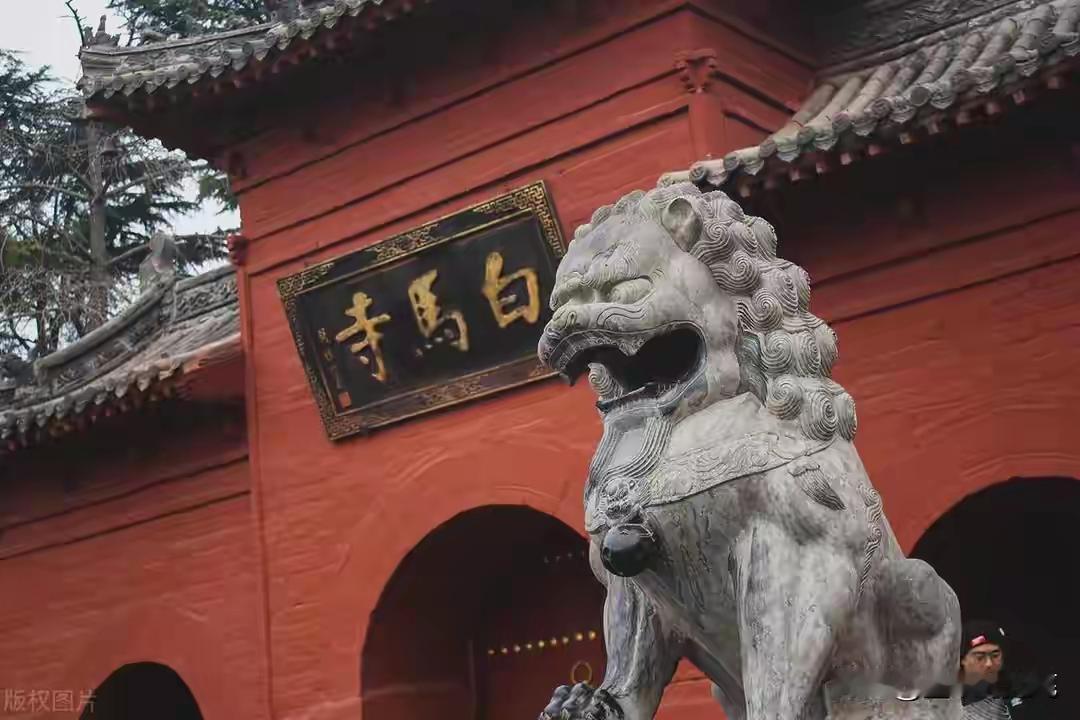 冷静说郑州，洛阳，开封。发展为啥慢？省里应把钱投在实业上而不是扩城上。换个思路，