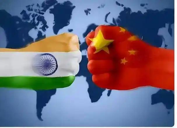 印度记者当场逼问普京“中印开战你站谁？”普京一句话让全场哑口无言......