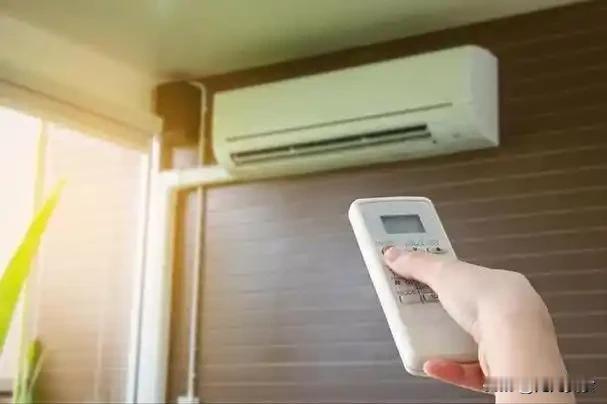 七八月份高温近39℃，空调别开27、28度这样更省电，实测耗电极低每到七八