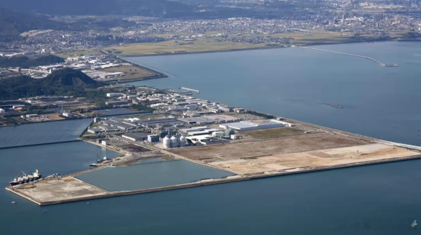 日本固态电池掉链子？丰田再度推迟量产11月10日消息，据媒体报道，丰田再次推迟了