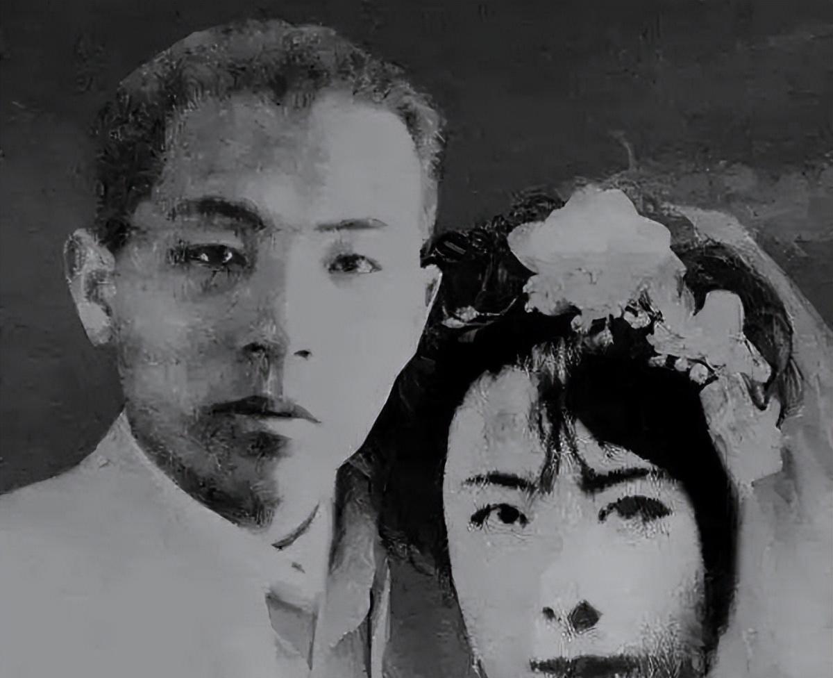 1994年5月的一天，沈阳的天空飘着濛濛细雨，沈阳站月台上站着的，是辽宁外事办和