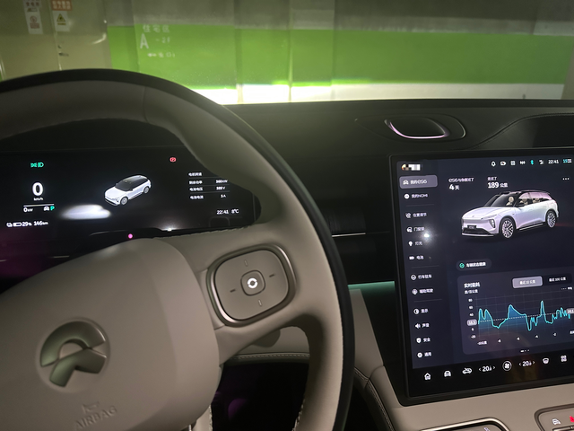 提车4天还没充过电提车时候满电，开了4天实际跑了189公里，表显剩余续航146