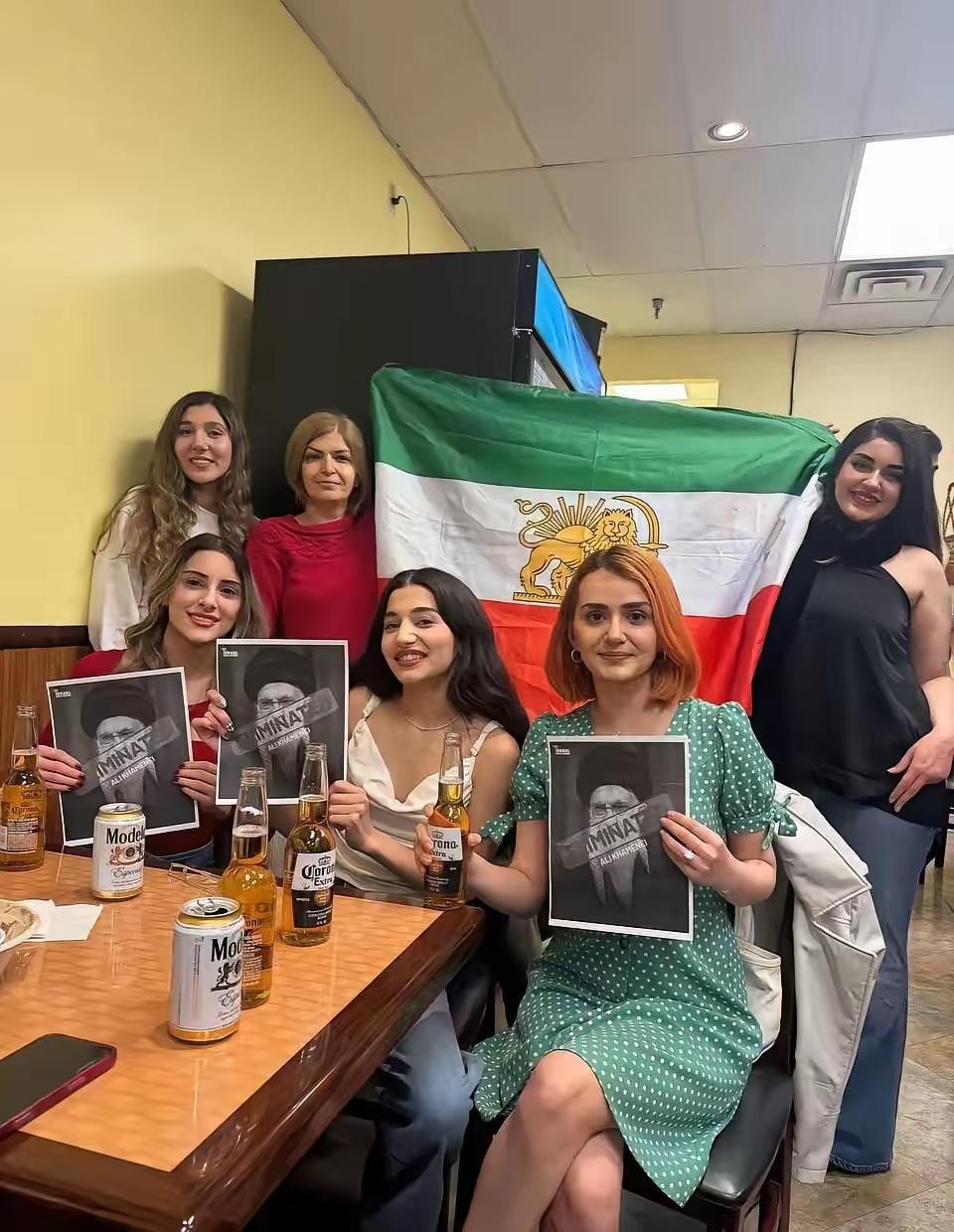 如果可以穿短裙、喝啤酒、泡夜店、性解放就代表自由了的话，那么你们会为这个“自由”