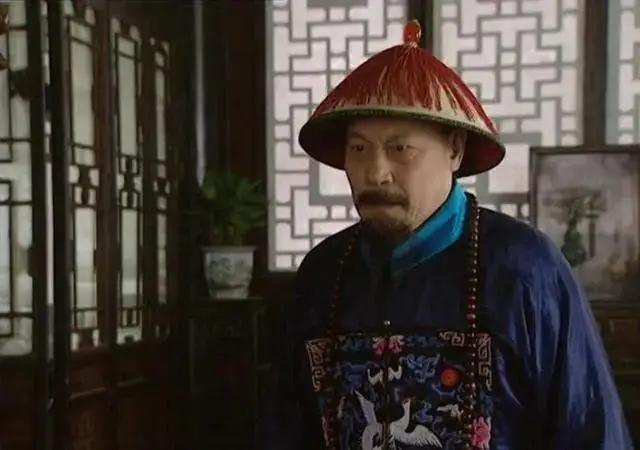 《雍正王朝》这部剧里站在佟国维身后那个一直没什么戏份的老头马齐，才是大清开国以来