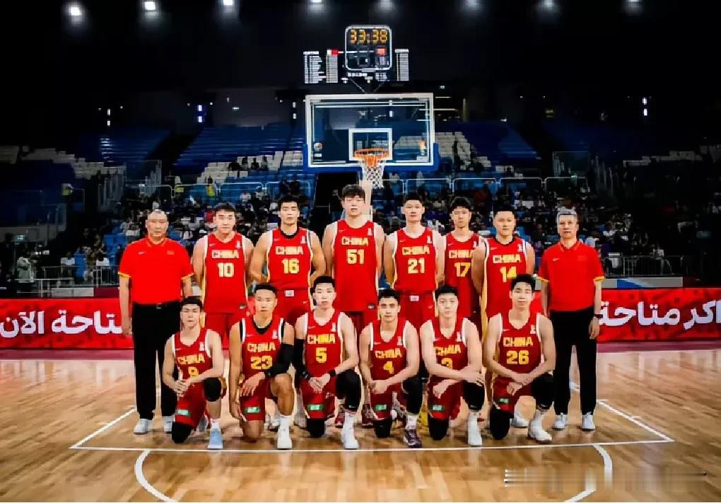 来看看中国男篮的全场数据，输球原因一看便知！中国男篮在亚洲立足赖以生存的内线优势