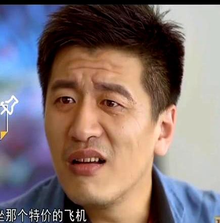 说实话，我刷到张雪峰的捐款账单，心里咯噔一下。这家伙，给郑州大学连着捐了六年，