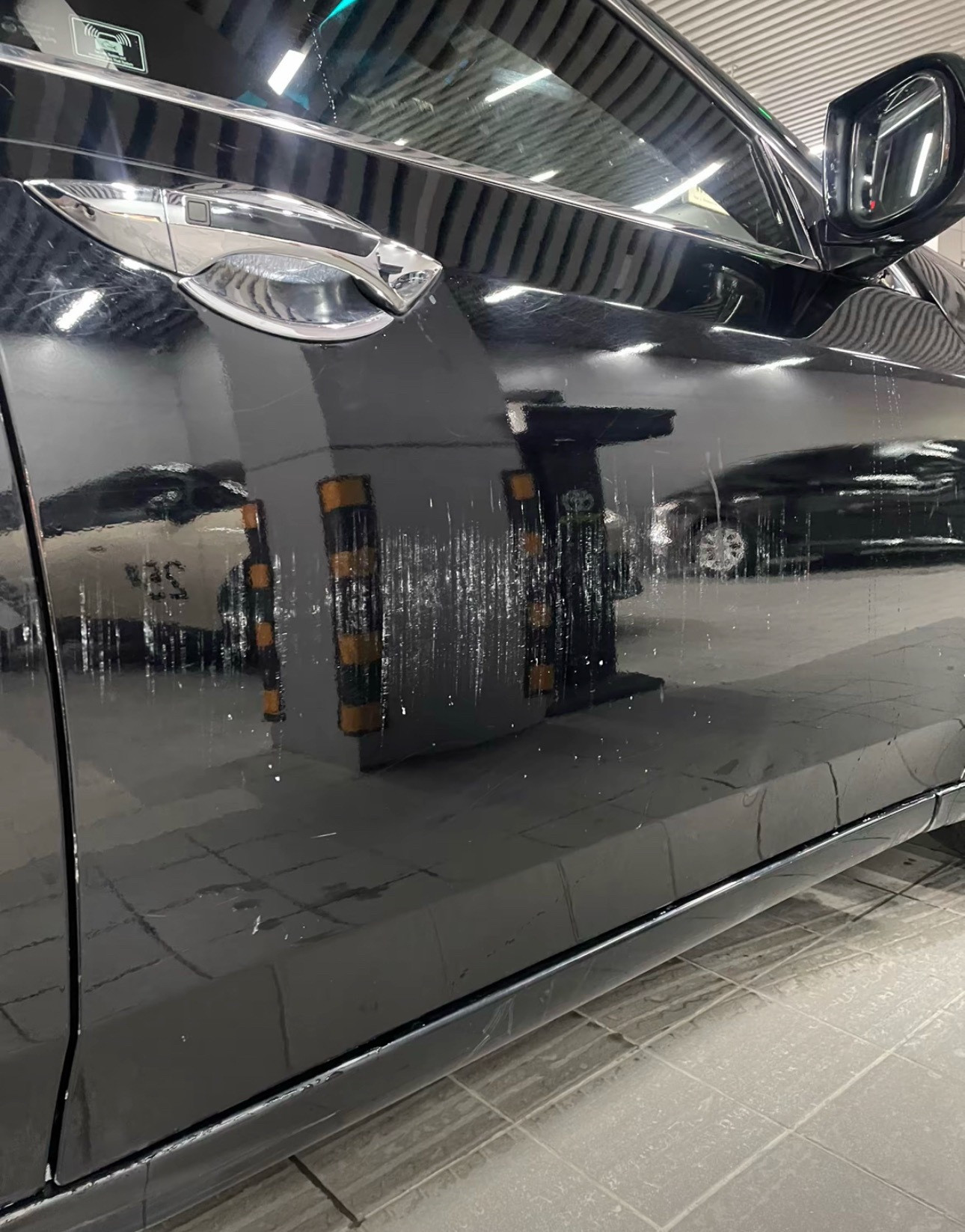 如果你的车位邻居是这样的，你该怎么办？…