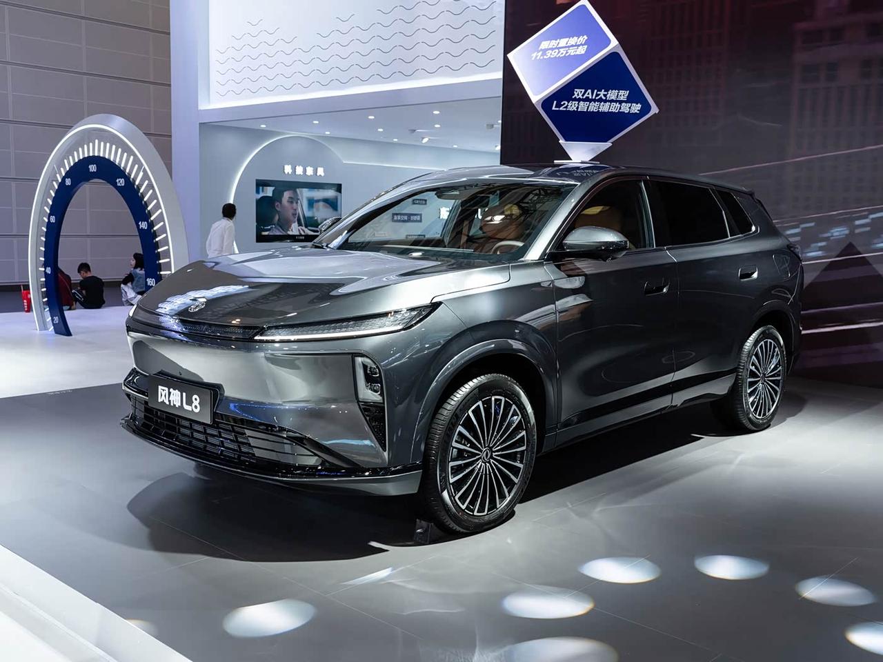 马拉松冠军丰配友为何青睐东风风神L8？环保座舱与按摩功能打动职业运动员