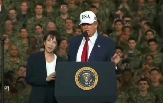 日本网友看到首相高市早苗对特朗普如此献媚,动作太过亲昵,直呼受不了!也有不少日本