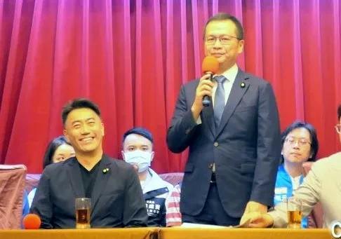 罗智强参选国民党主席，虽有希望但困难也会很大。罗智强今日（26日）上午在台北举