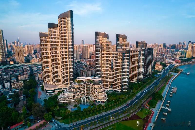 广州楼市那些房东太能折腾了。今年广州楼市小阳春的时候还挺猛的。一些广州房东觉