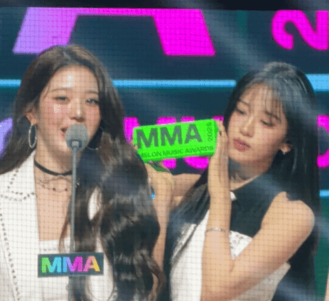 这个和安宥真同框的不算张元英已经被素人认领了