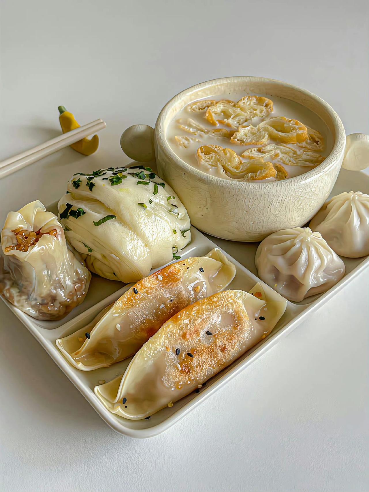 爱不过就是一日两人三餐四季，觅一人，一日两人三餐四季，荒度余生。今日美食日记打