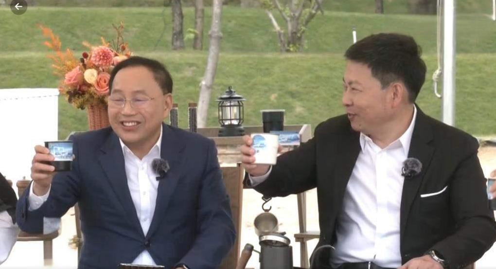余承东也是能说，还好张兴海的包容，他说当年与某界合作的时候华为只负责设计不管生产
