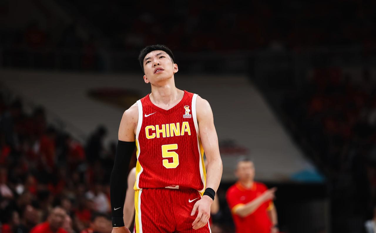 全国球迷和媒体怒了，五问郭士强！一问：为啥这么迷信赵继伟？这场比赛赵继伟作为