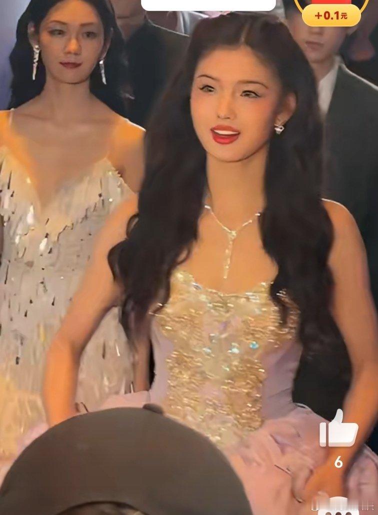 艾米长大感觉眼睛有点稍微不够大了