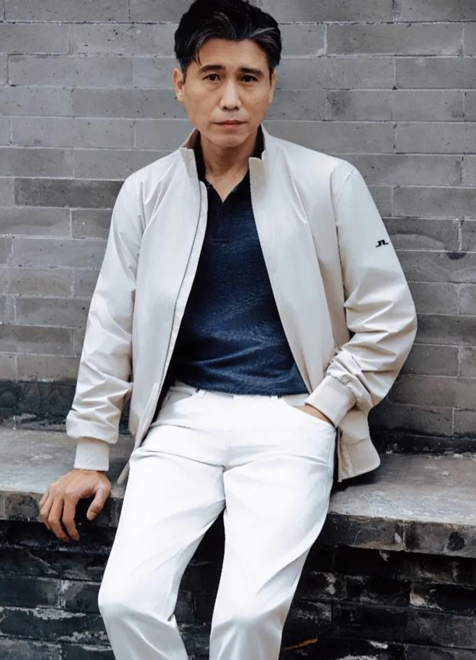 李乃文说：我以后可能很少会去青岛了，不是因为青岛不好……而是这是知己的故