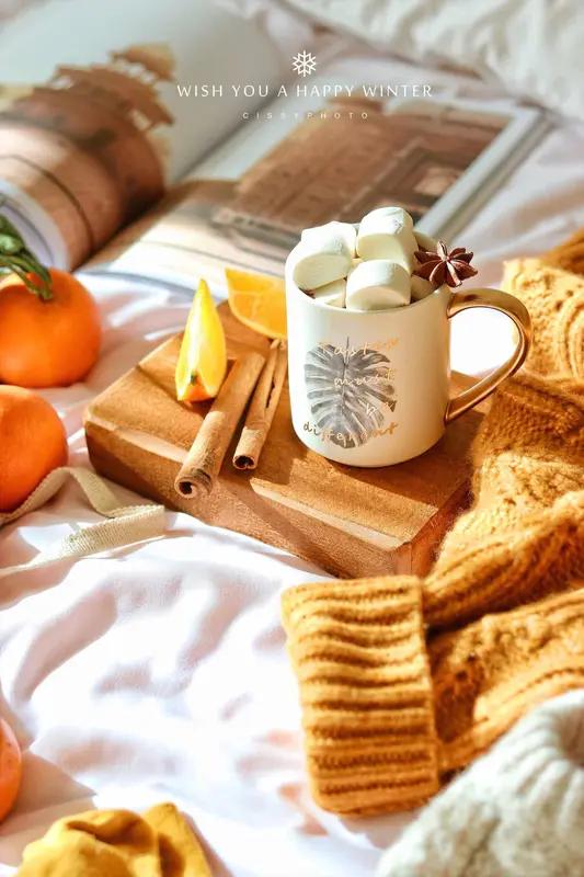 冬日的寒冷总是让人渴望温暖，生活里那些小温暖就像黑暗中的光，照亮着心情。前几天