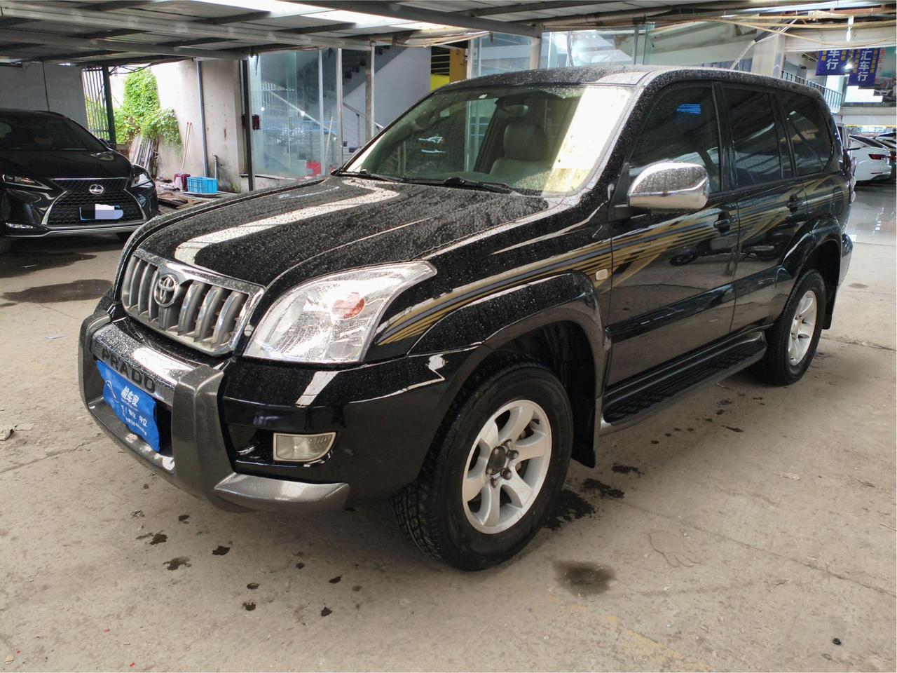 把普拉多开到严重漏油，需要多少公里？前两天验了一台普拉多，07年8月上牌，表显