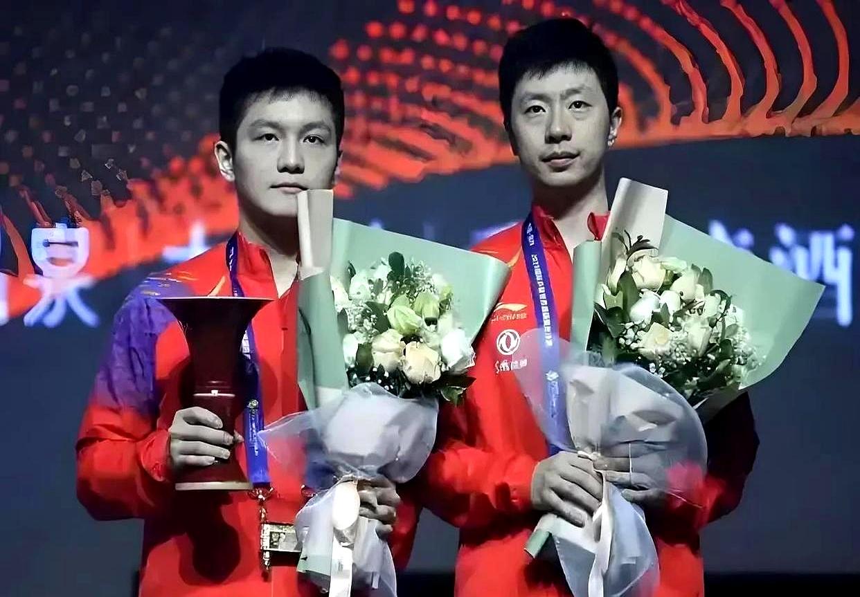 你以为国乒靠个把天才撑着？完全错。从90年代的邓亚萍乔红、刘国梁孔令辉，到后