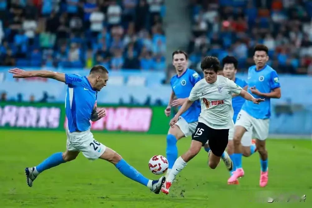 中超三位“大腿级”离队球员评析：一位很可惜，一位很意外，一位在情理之中！1、很