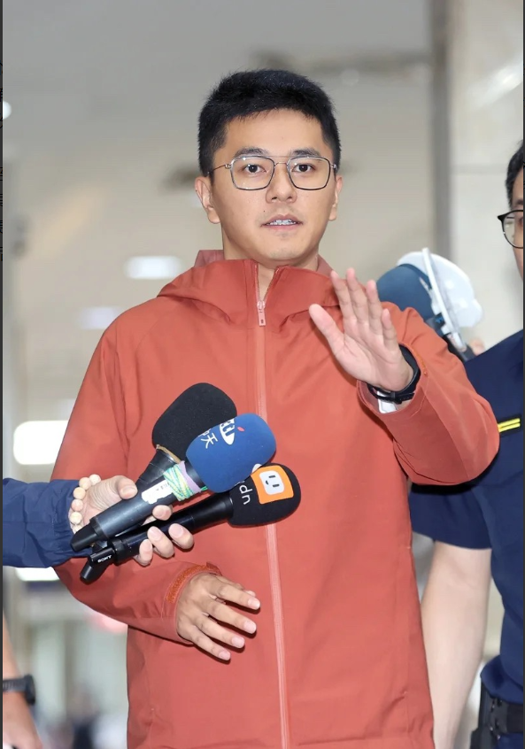 罢免吴沛忆案二阶最新进度！李孝亮：手上有1万多份罢免民进党立委吴思瑶案更换领