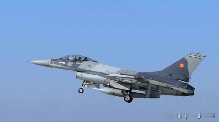 🇧🇬🇺🇸保加利亚接收8架F-16战斗机的时间将不早于2030年🔷