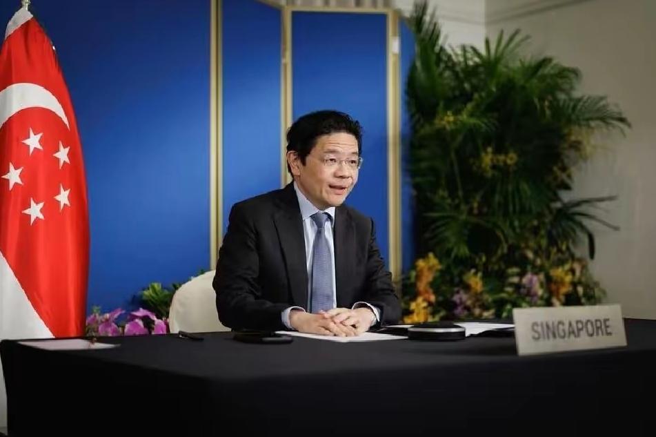 新加坡联合早报今天（4月18日）写道：“任由国际水道被当作武器使用，将开启危险先