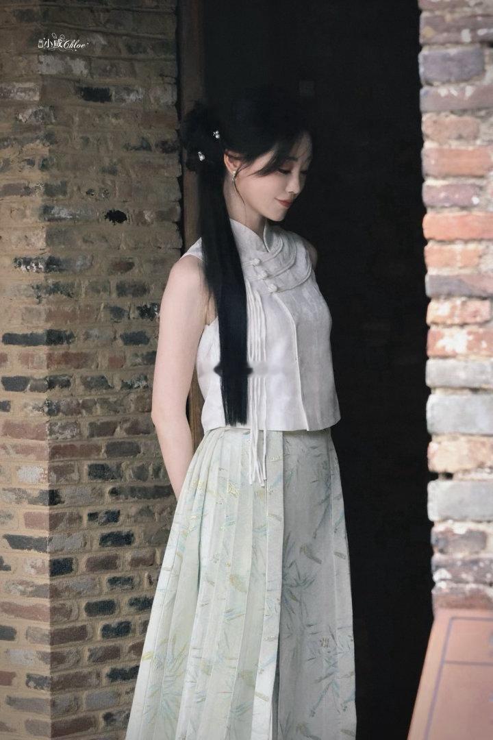 #祝绪丹#每张图都要保存的程度啊。。​