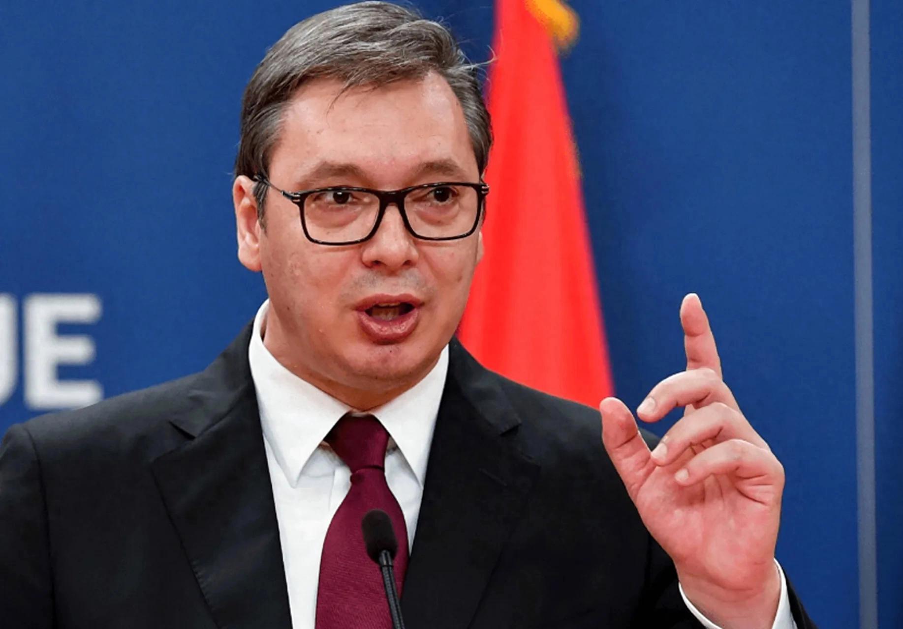 快讯！武契奇落地俄罗斯，美国对格陵兰动手，特朗普被拜登骂急眼