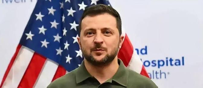 又一个冤大头！乌克兰用三年时间把俄罗斯从超级大国，一下子打成二流国家，解除了美西