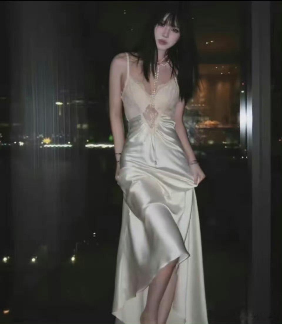 汪峰大女儿超模基因又美又飒，这基因我服气了！