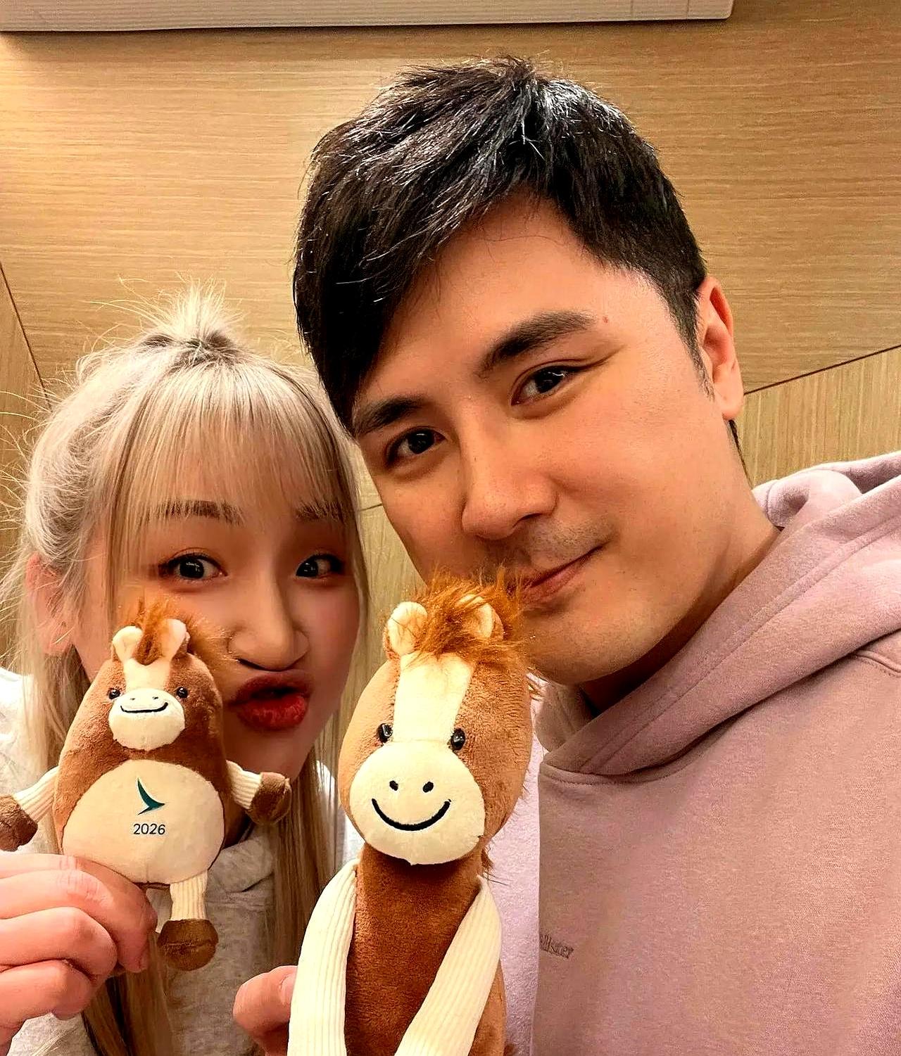 这年头，连亲爹的话都不信了？香港李家这场父子互撕大戏，真是让人看得直摇头。