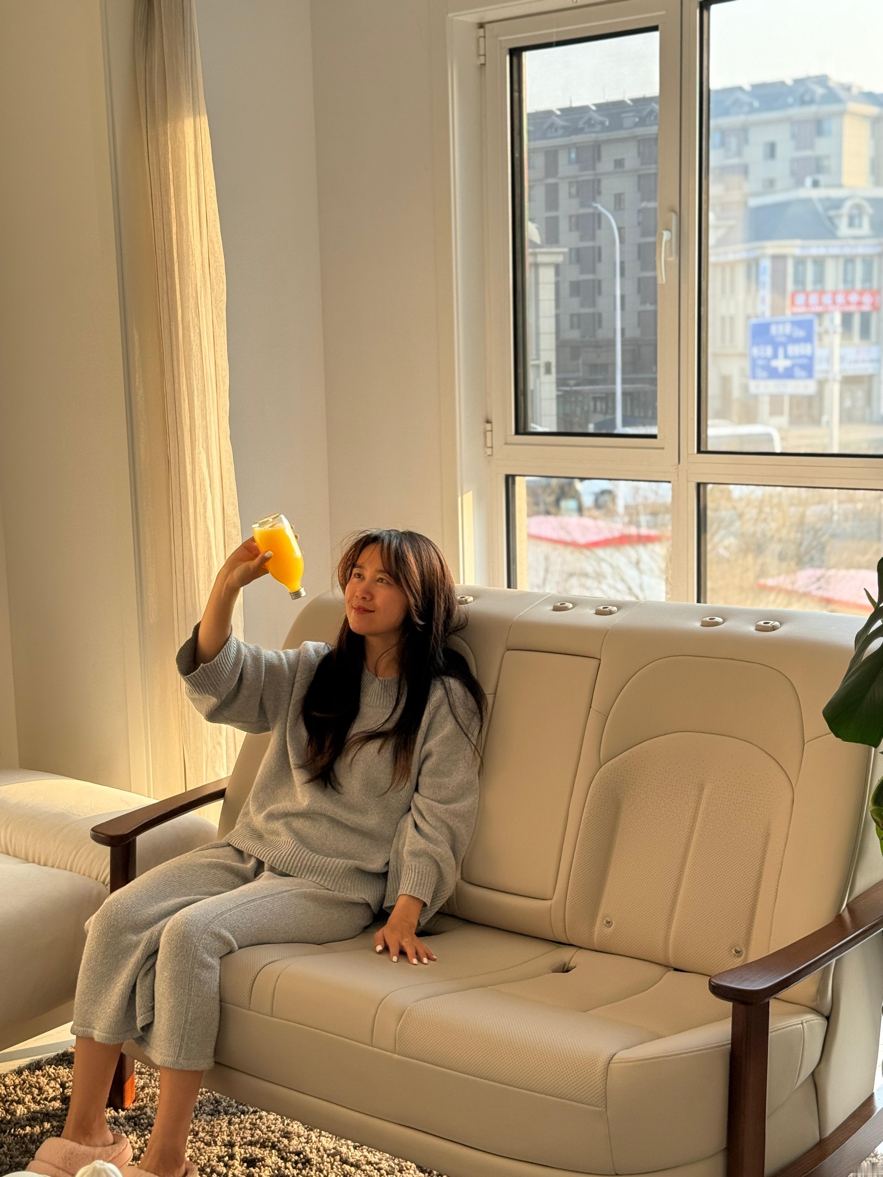 开箱百万级后排大沙发收到了日产N6车上同款后排大沙发了，坐上去瞬间明白什么叫“零