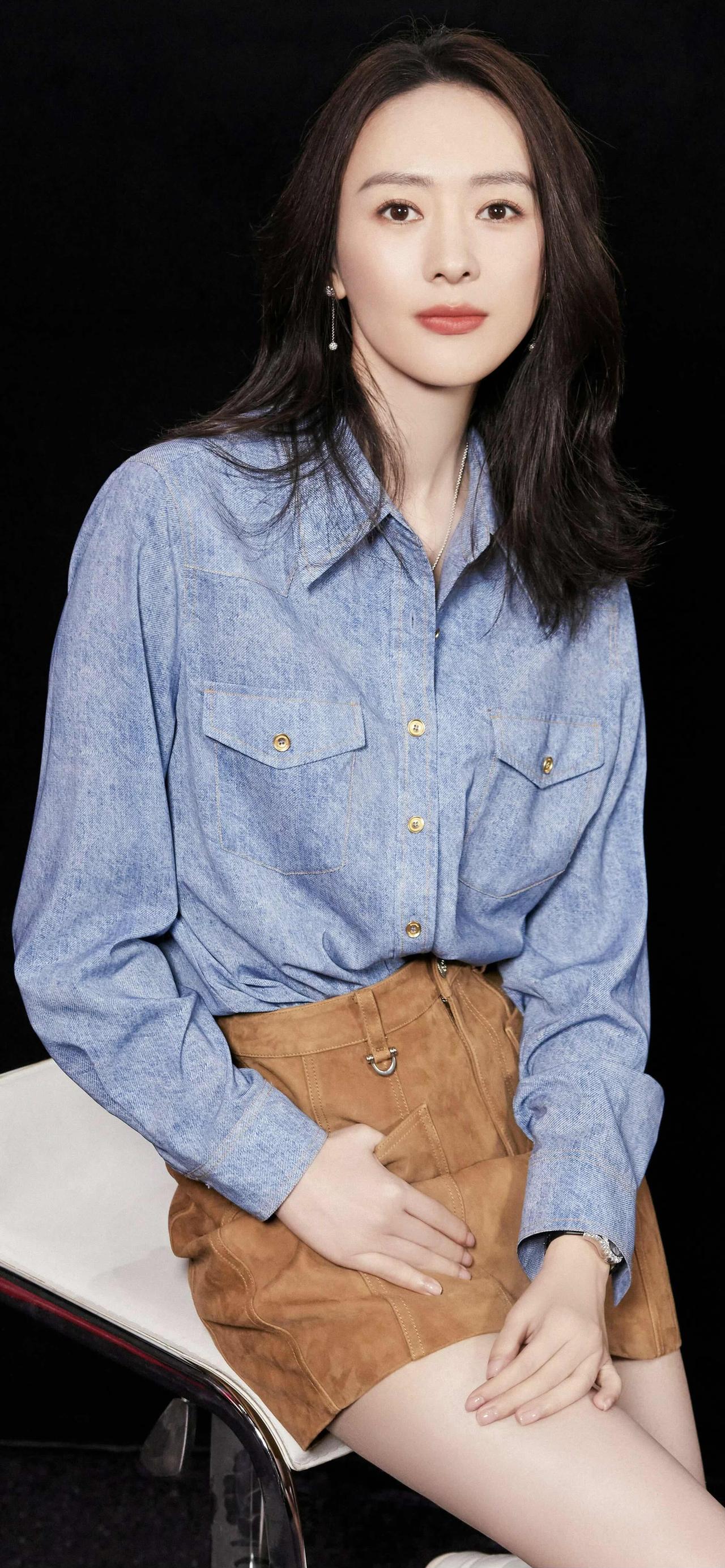 美女壁纸-第6068期-童瑶