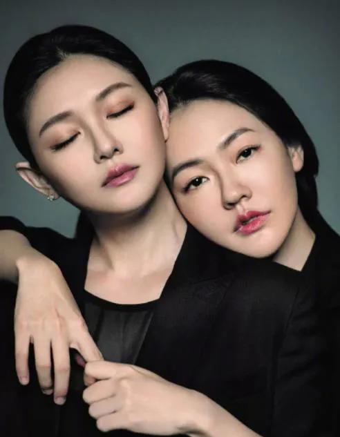 大s和小s的金钱观有本质的不同，大s为庆祝离婚，让厨师狂刨黑松露：“我不说停，你