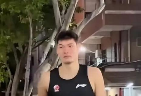 刘李被福建召回，宏远本土内线引援难度陡增刘李被福建男篮正式召回，广东宏远也