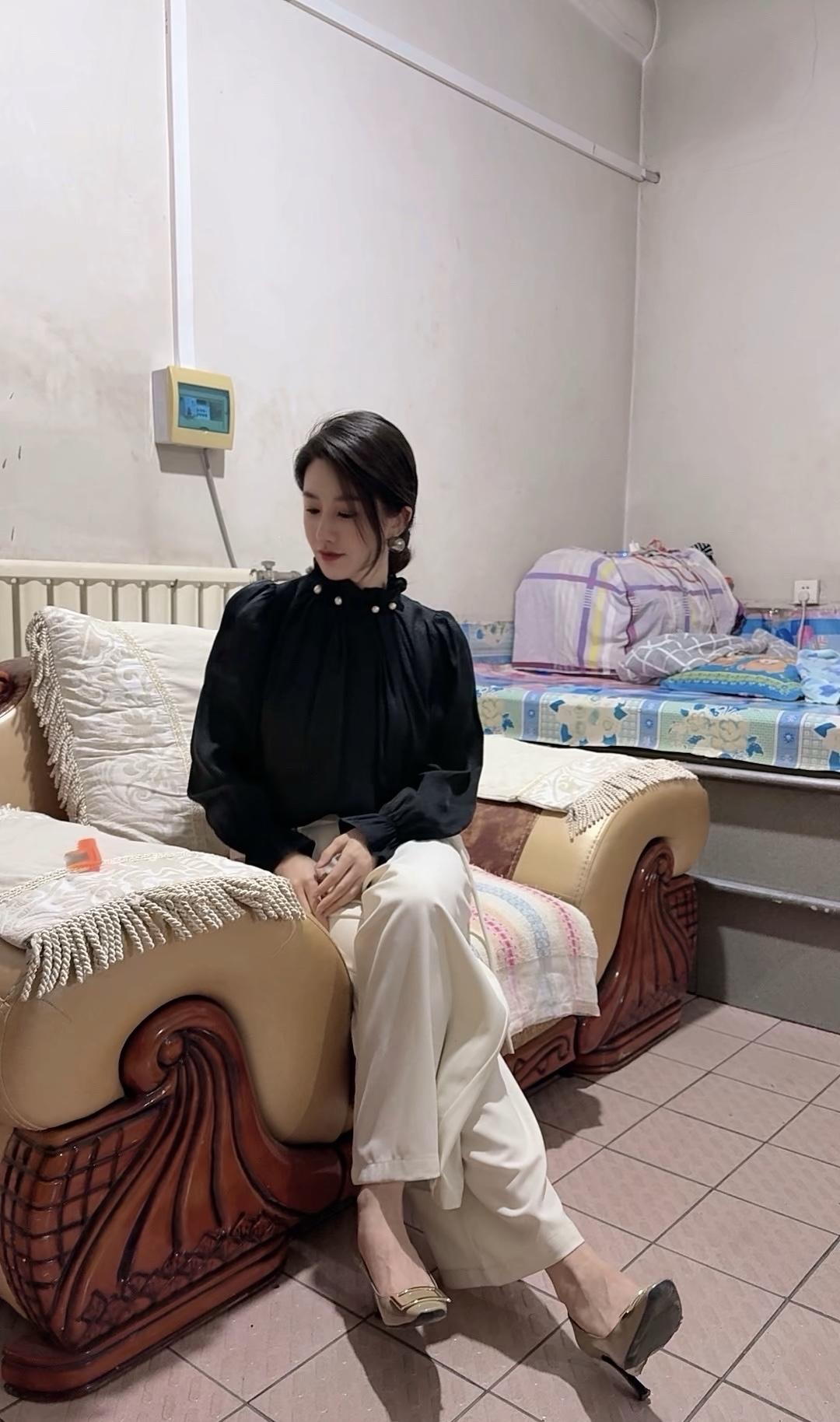 喜欢简约的穿搭，有推荐的吗