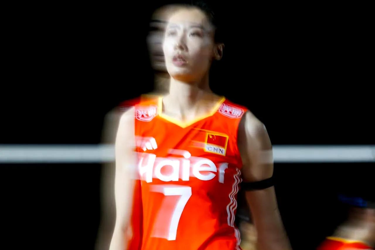 王媛媛10分｜中国女排3-0多米尼加进攻：5分，8扣5中，0失误被拦。进攻成