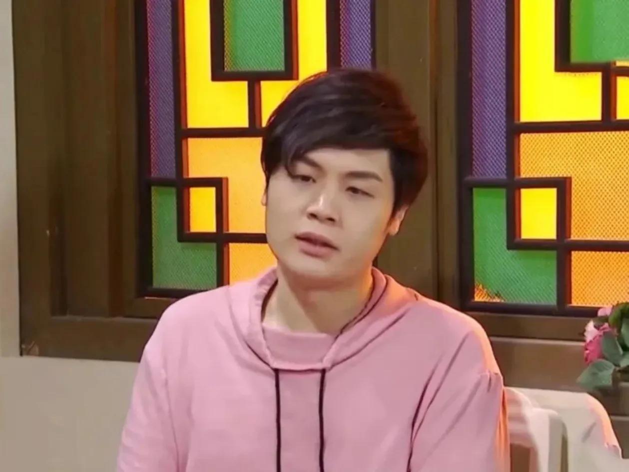 “康天庥”李俊毅退出《外来媳妇本地郎》原因曝光，居然跟他妻子有关！近日，有网友