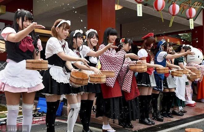 惊！上海5万日侨聚居成"小日本"核心区占比42%藏大隐患上海古北街头像极了