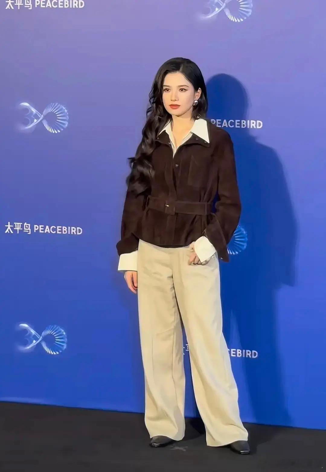 肥仪的眼光为什么这么测