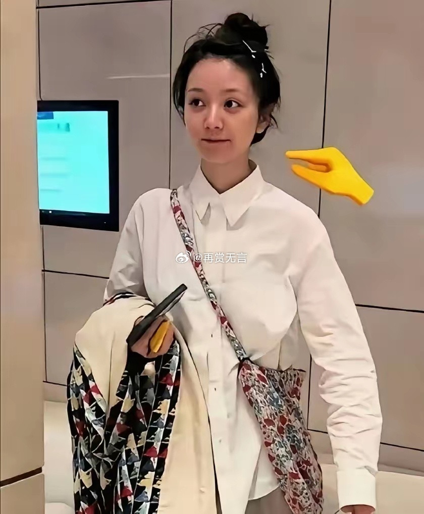 明星也有班味儿！不化妆和我们普通人的状态差不多！