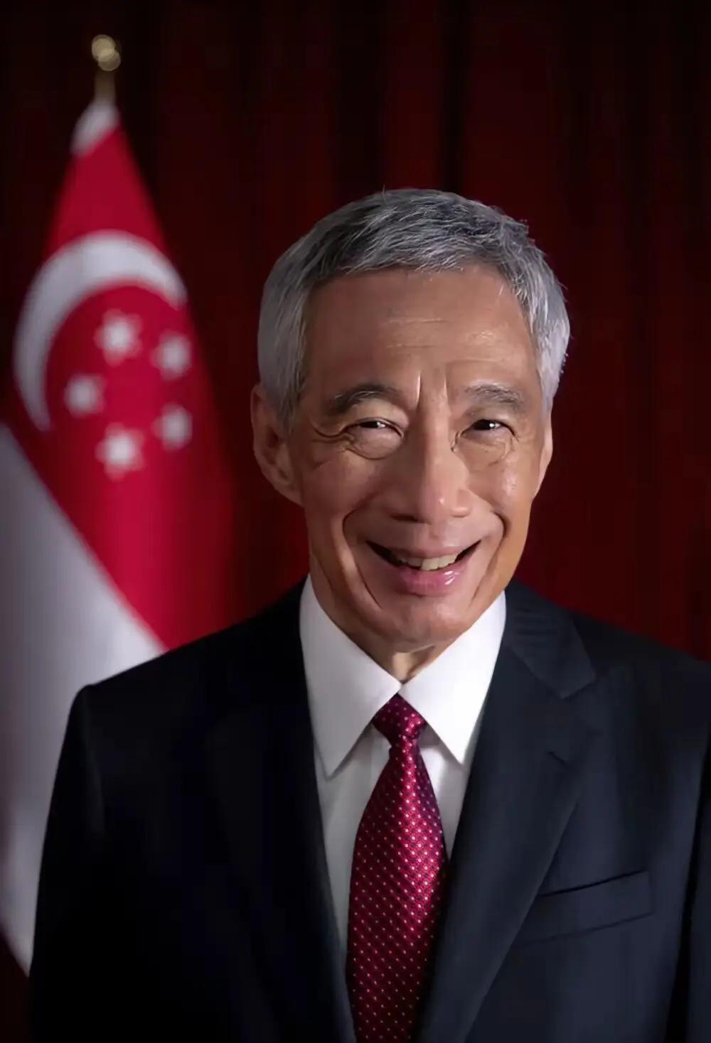 彻底划清界限？李显龙公开表态：新加坡与中国无共同族群。老话说国与国之间，没有