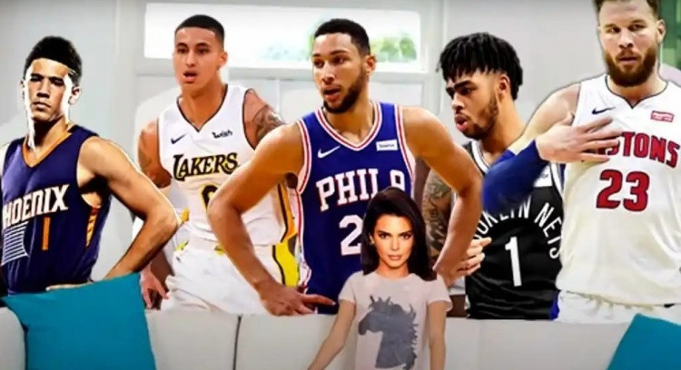 皮尔斯参加了播客节目“TheTruthAfterDark”，期间他和女主持