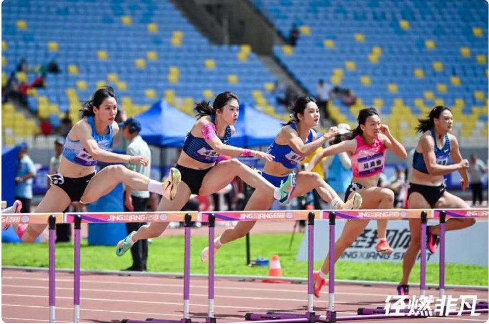 13秒12，吴艳妮小组第一晋级全国田径冠军赛女子100米栏决赛