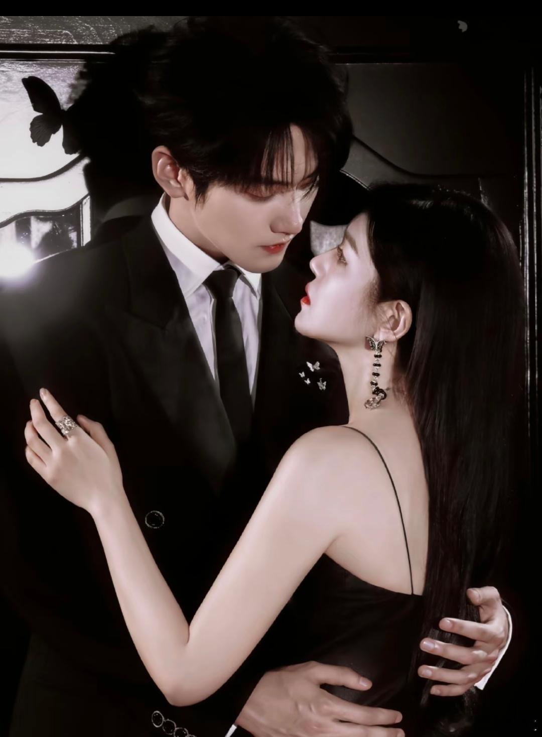 狙击蝴蝶热度陈妍希周柯宇新剧《狙击蝴蝶》热度破25000，最高峰值25020！纯