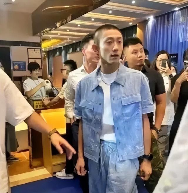 被张一山的近照吓到了, 他怎么成这样了?